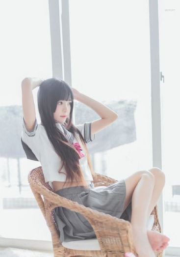 沙滩上的夏娃_1080P免费高清观看