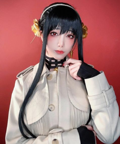 饭桌上故意张开腿让公在线看_DVD神马影院手机在线