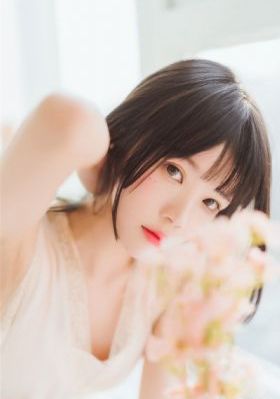 被迫沦为女同学的脚奴_剧情片日韩免费观看